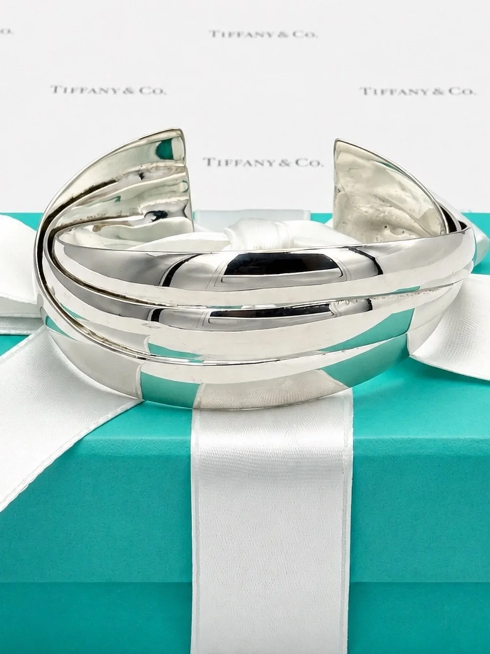 Tiffany & Co. Triple Interlocking Bangle Cuff Bracelet Sterling Silver Gift Box